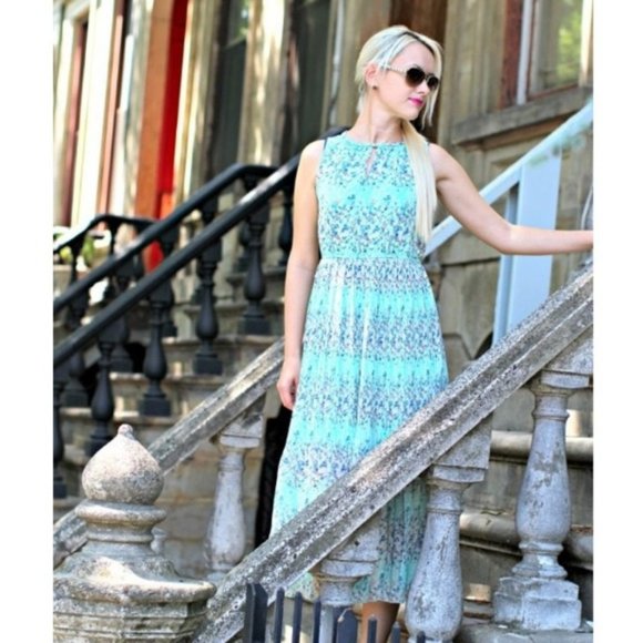 Maison Jules Mint Floral Print Pleated Midi Dress - Picture 2 of 3